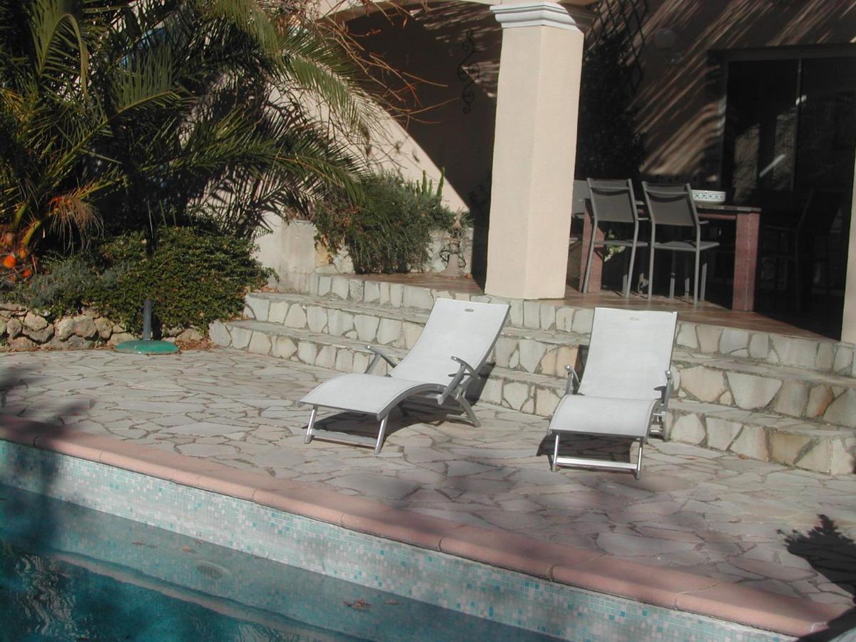 Le Patio Apartment Tourtour Luaran gambar